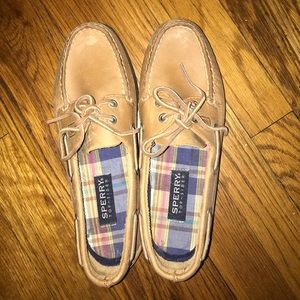 Brand New Women’s Classic Sperry
